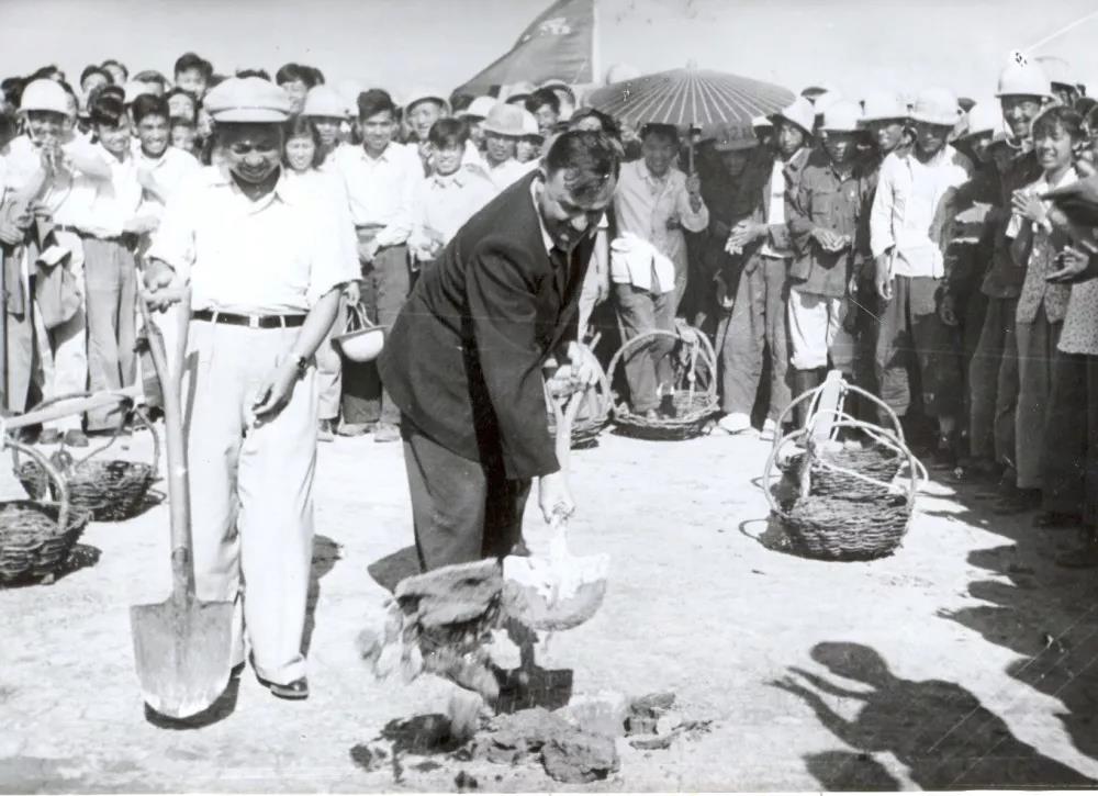 �й����ط�����(�ɷ�)���޹�˾-�ٷ���վ