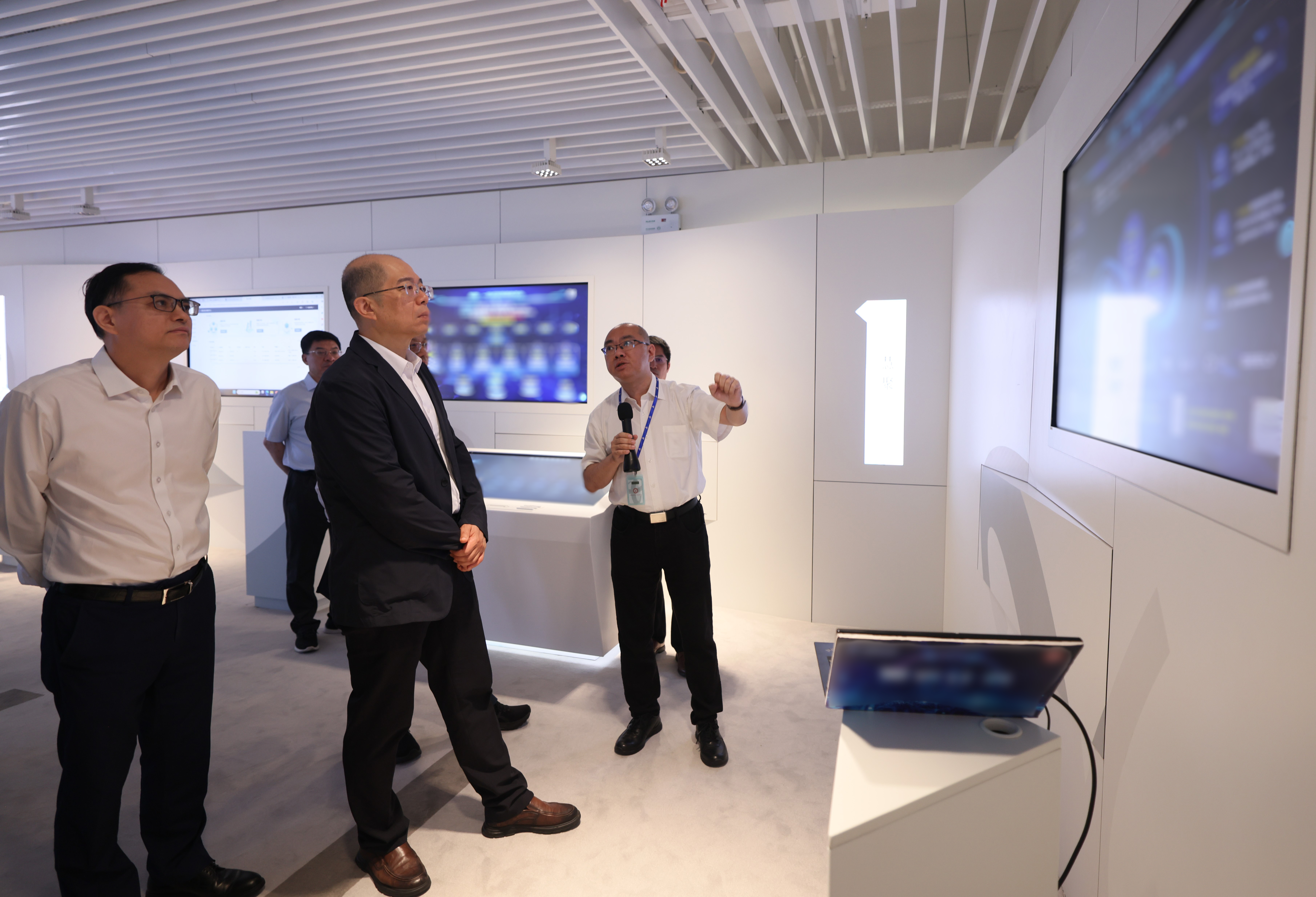 ����׿�����ʡ����󡢹���ί����ǡ����Ρ�������ҵˢ��